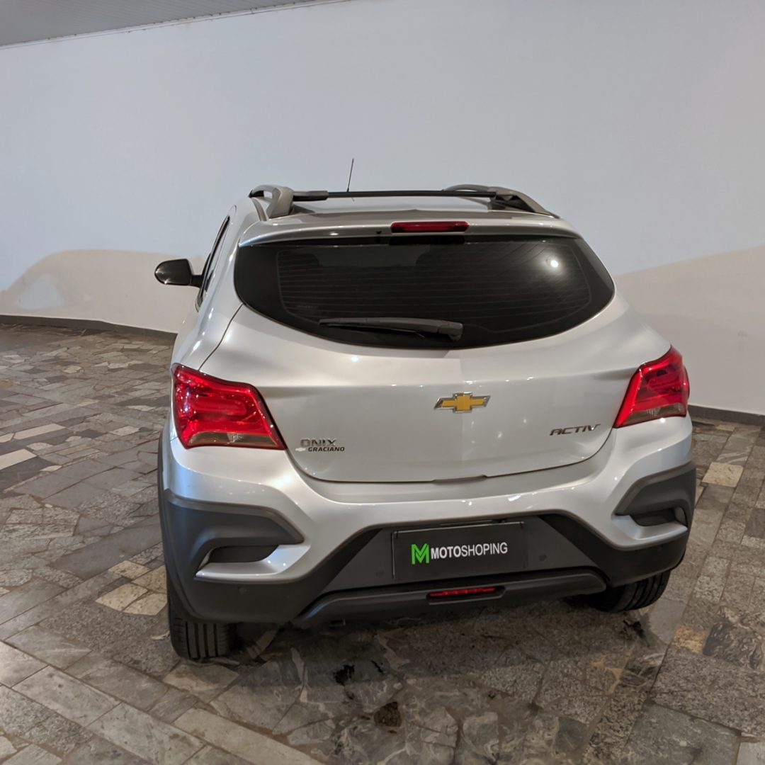 5 Onix Activ 1.4 flex 2019