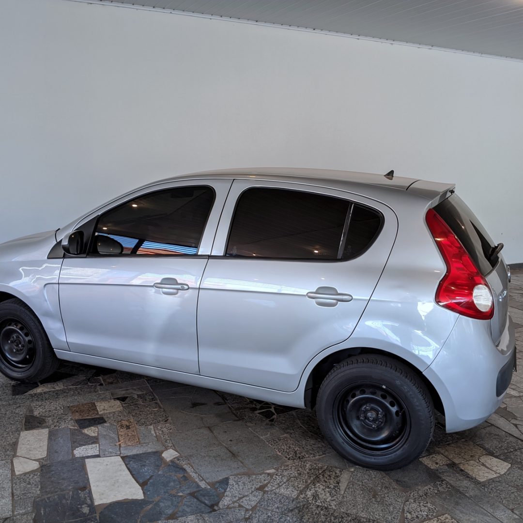 5 Palio Attractive 1.0 flex 2014 2