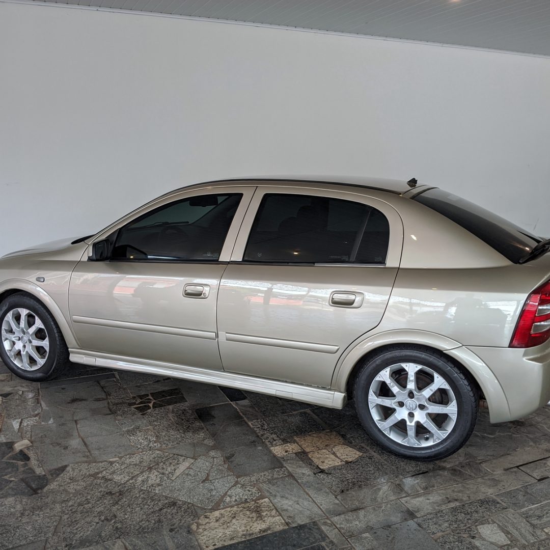 6 Astra Advantage 2.0 flex 2011