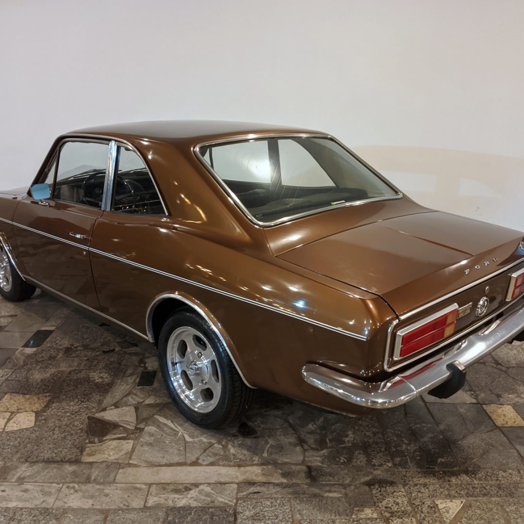 6 Corcel Luxo 1.4 gasolina 1977