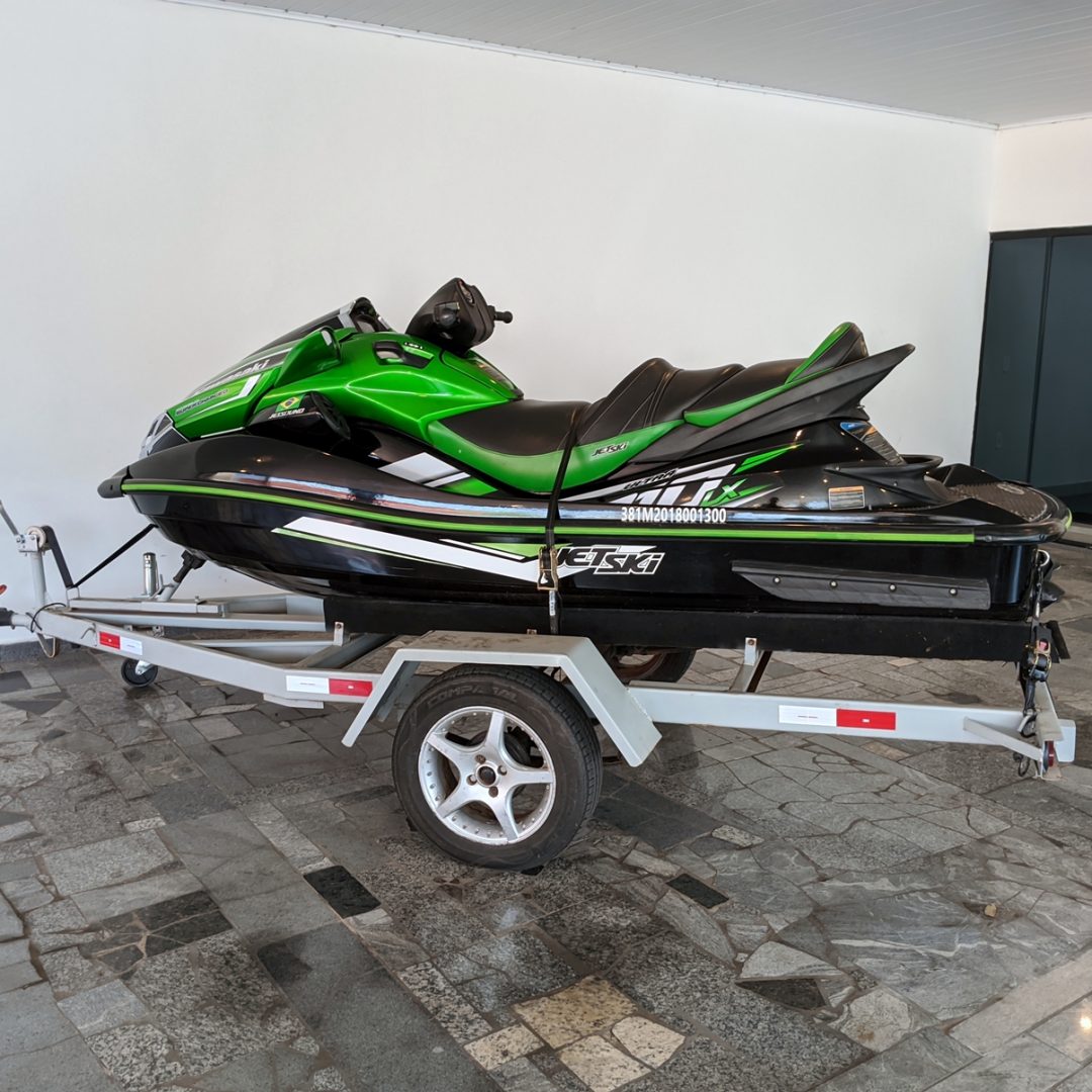 6 Kawazaki Ultra 310LX gasolina 2016