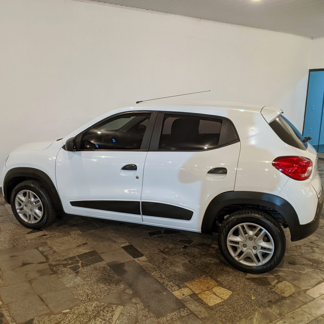 6 Kwid Zen 1.0 12v flex 2021