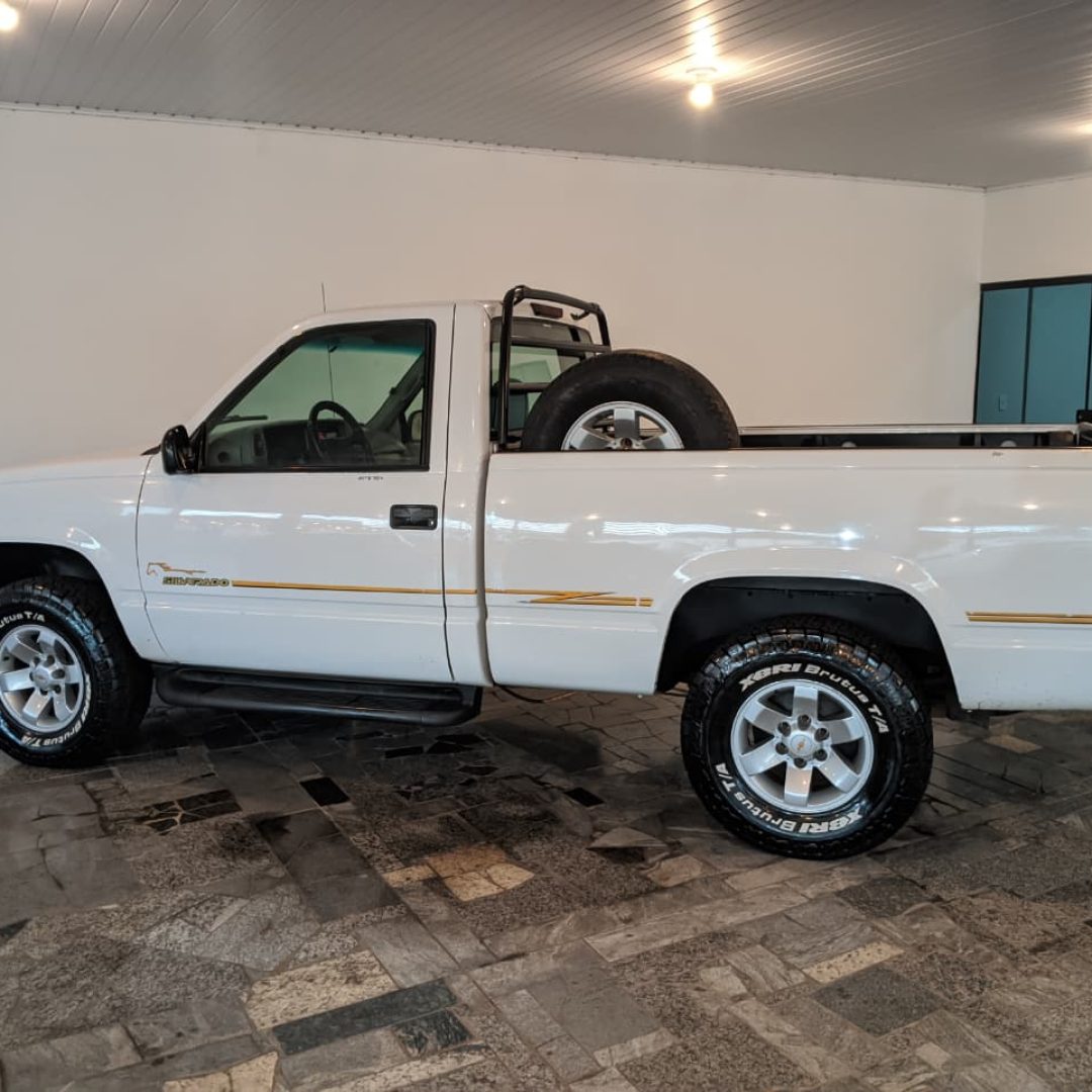 6 Silverado D20 diesel 2001 3