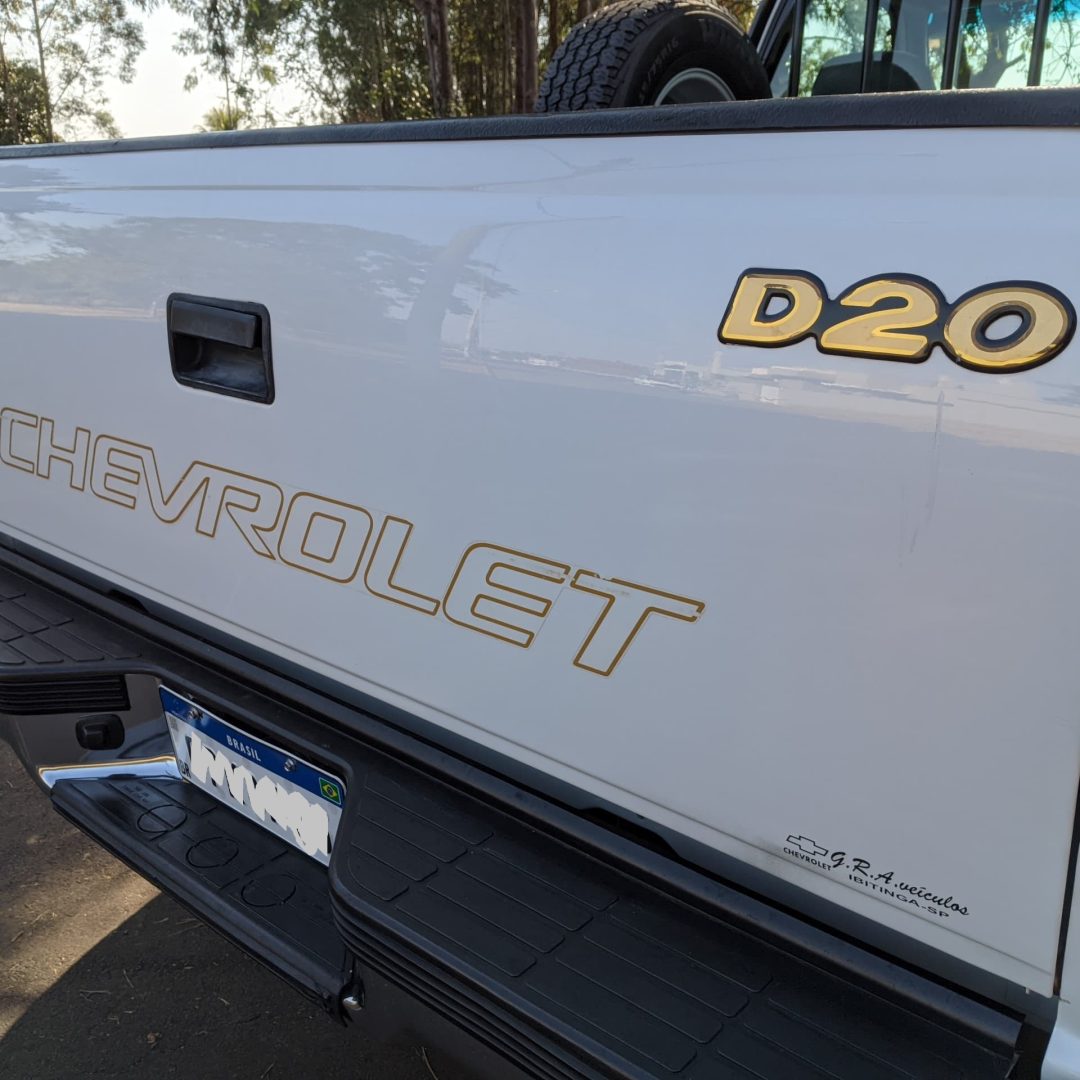 6 Silverado D20 diesel 2001
