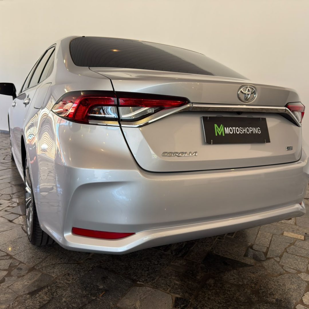 6 TOYOTA COROLLA XEi 2.0 2022