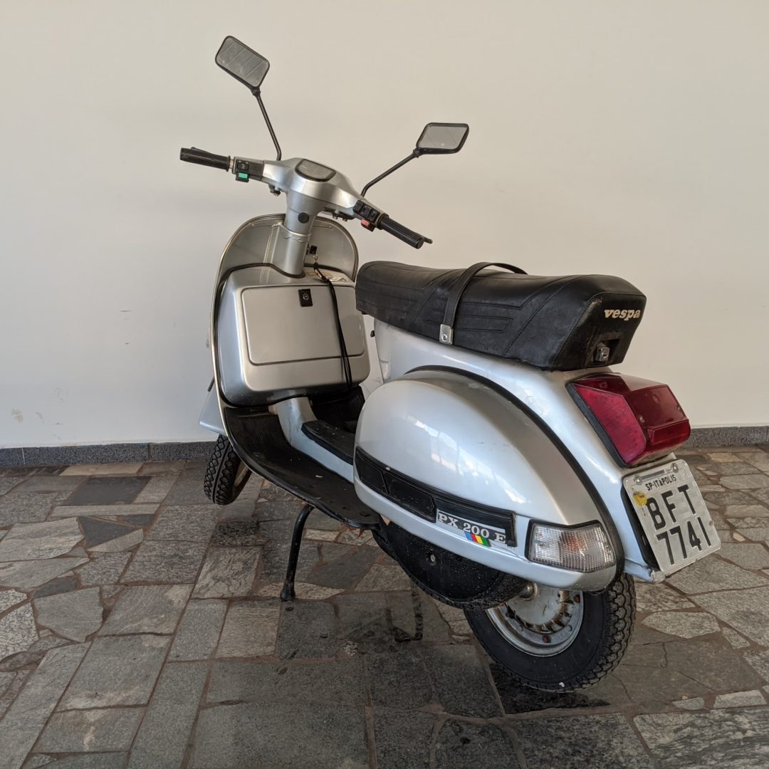 6 Vespa 200 gasolina 1987 2
