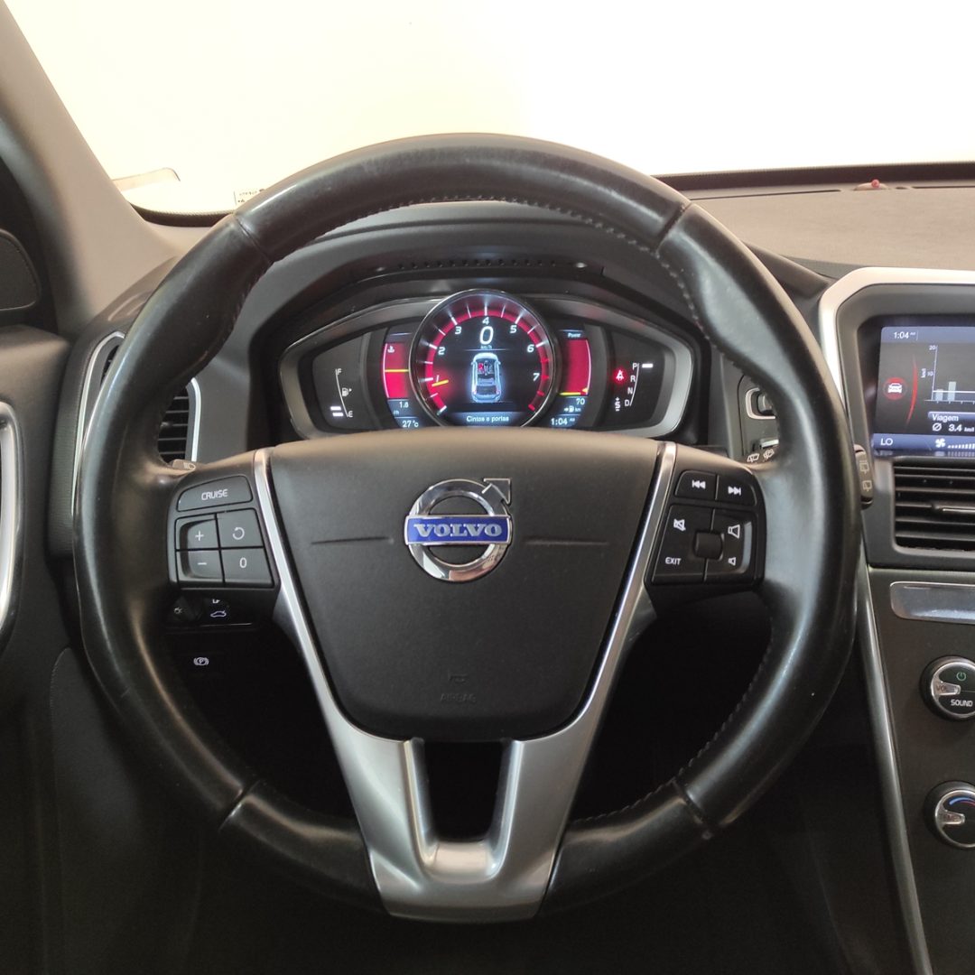 6 XC60 T5 2.0 gasolina 2014