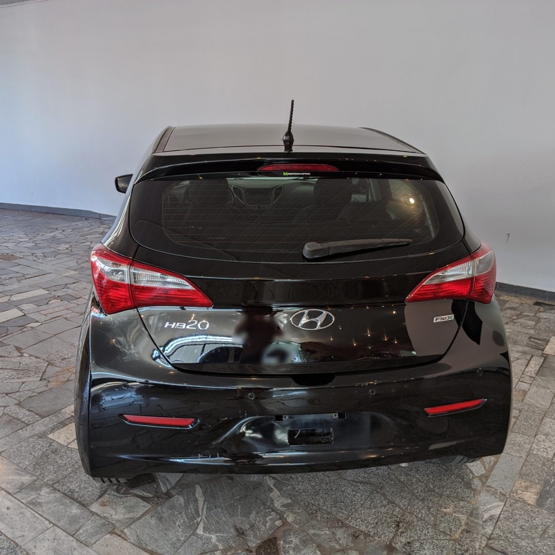 7 Hb20 Comfort Plus 1.0 flex 2015