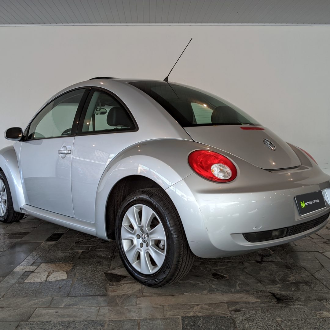 7 New Beetle 2.0 gasolina 2008