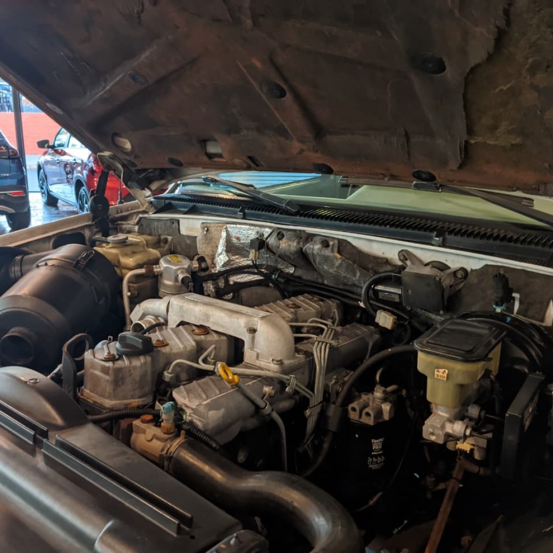 7 Silverado D20 diesel 2001 3