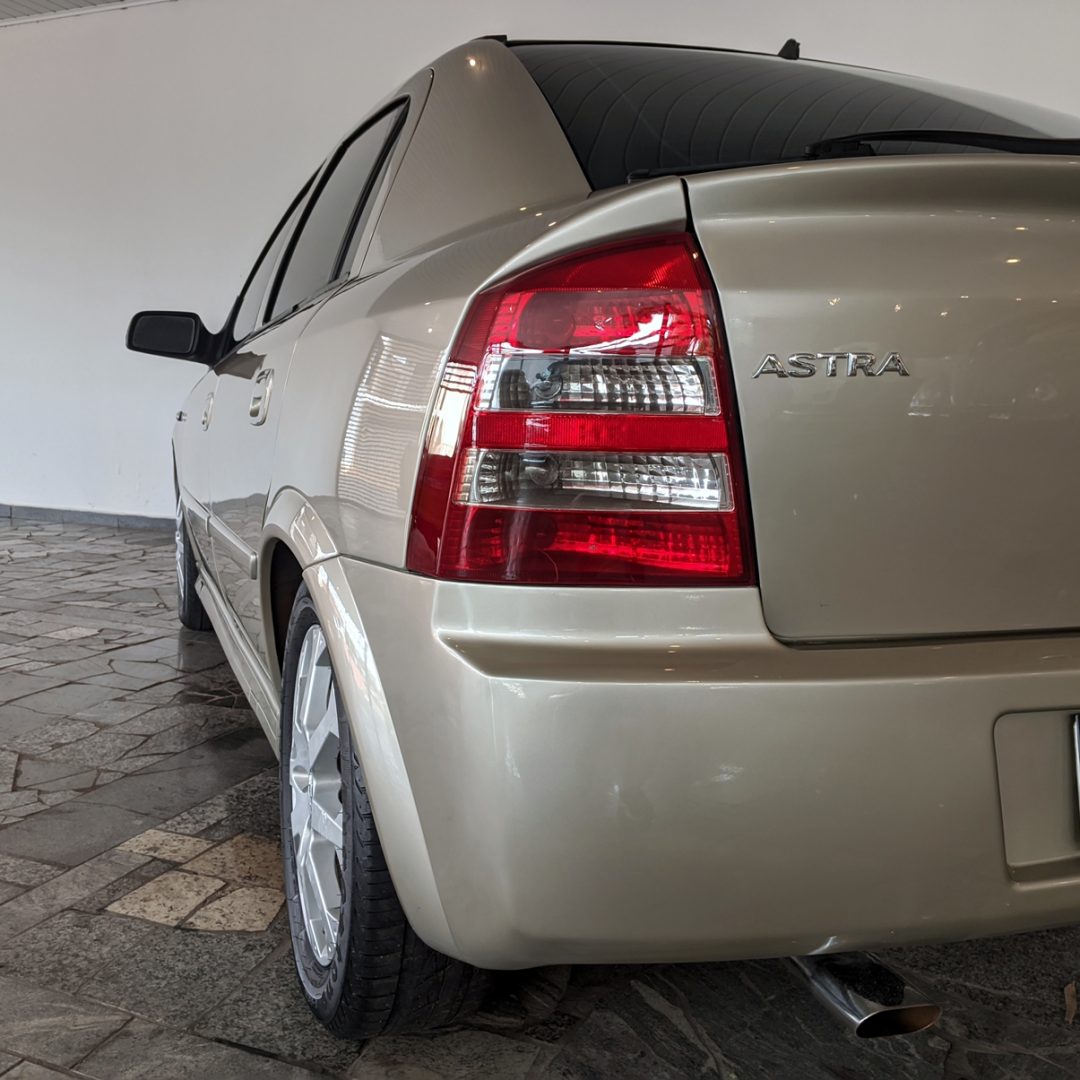 8 Astra Advantage 2.0 flex 2011