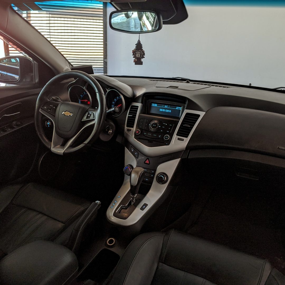 8 Cruze Sedan LT 1.8 flex 2014 2