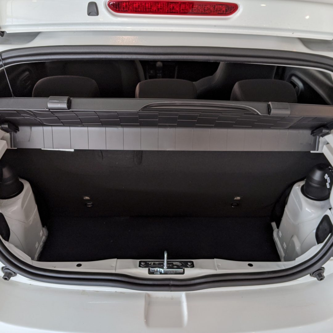 8 FIAT MOBI LIKE 2027 0KM
