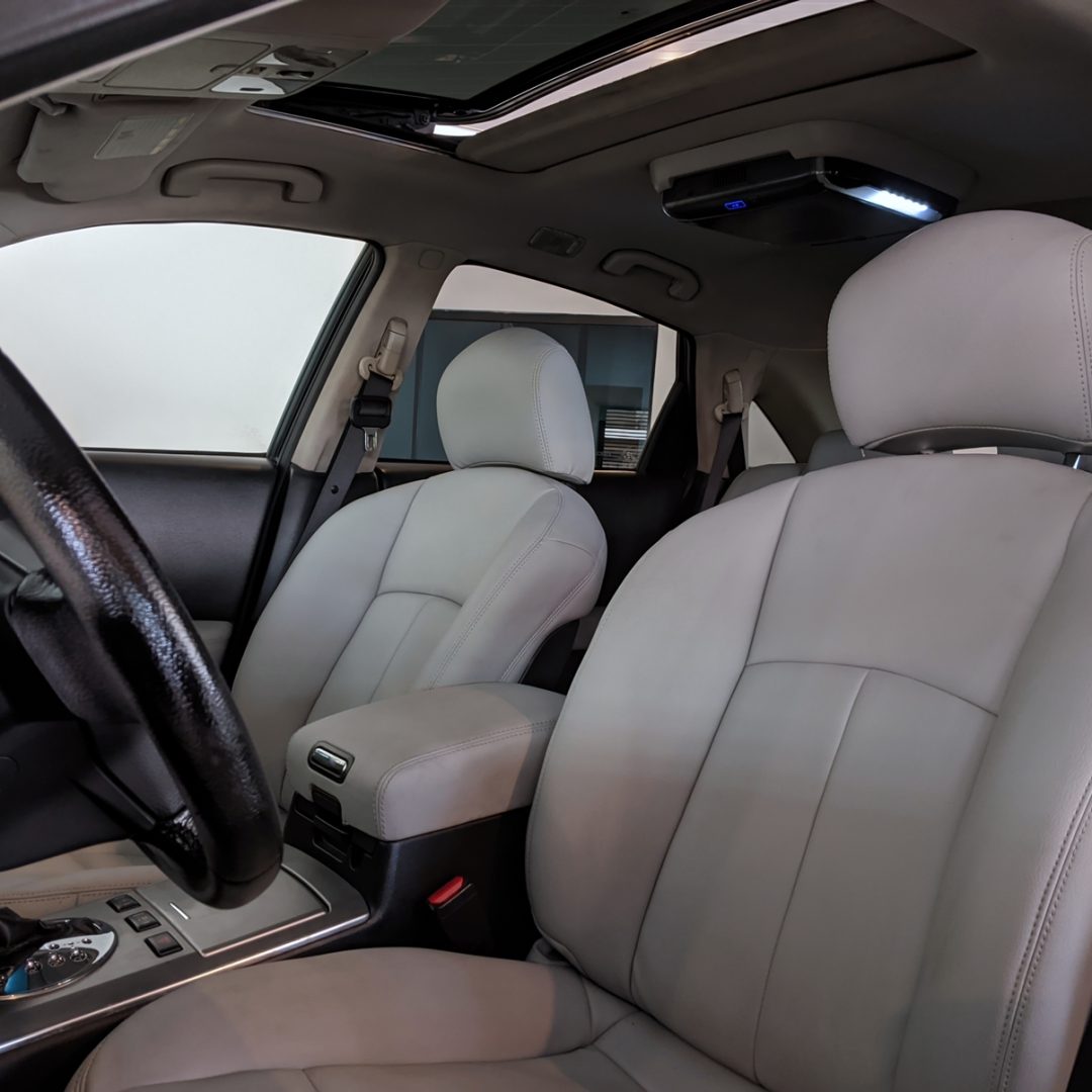 8 Infiniti FX35 V6 gasolina 2008