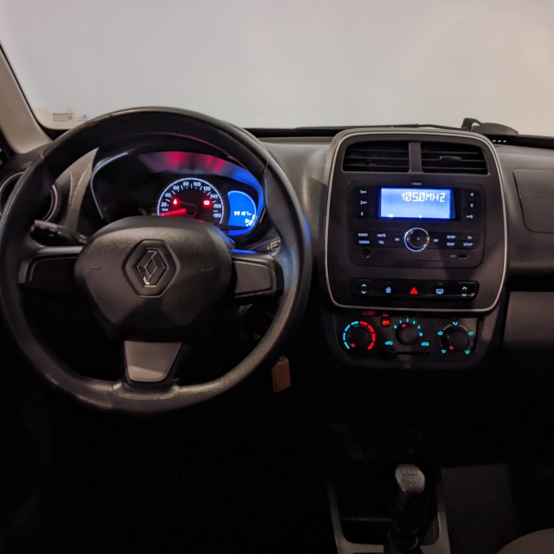 8 Kwid Zen 1.0 12v flex 2021