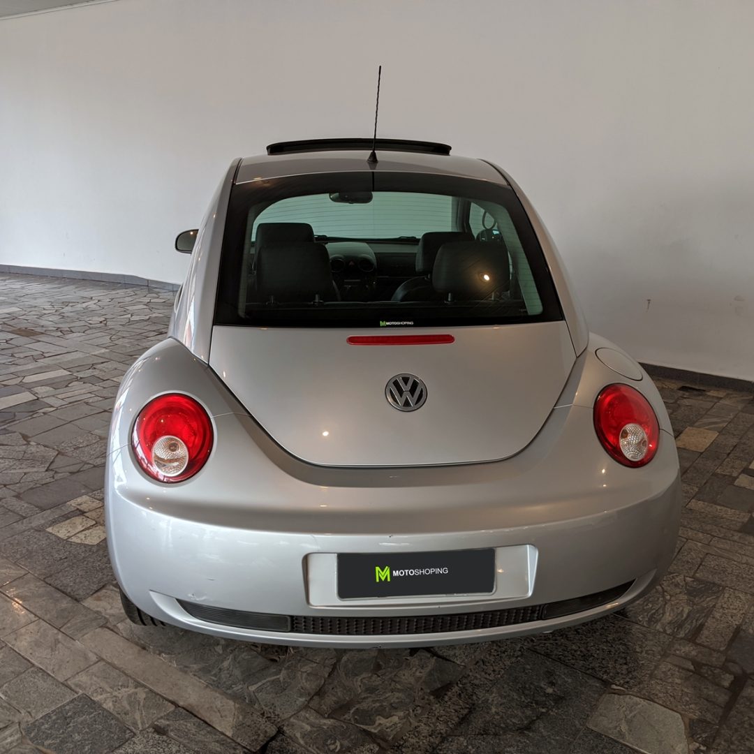 8 New Beetle 2.0 gasolina 2008