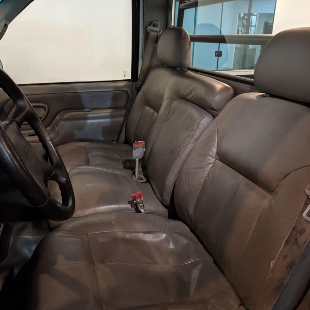 8 Silverado D20 diesel 2001 3