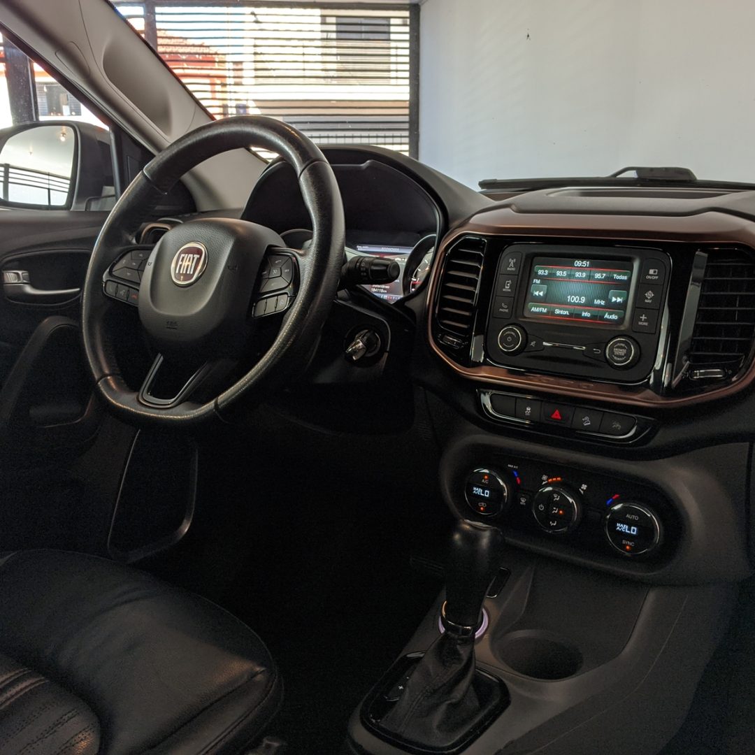 8 Toro Volcano 4x4 diesel 2018