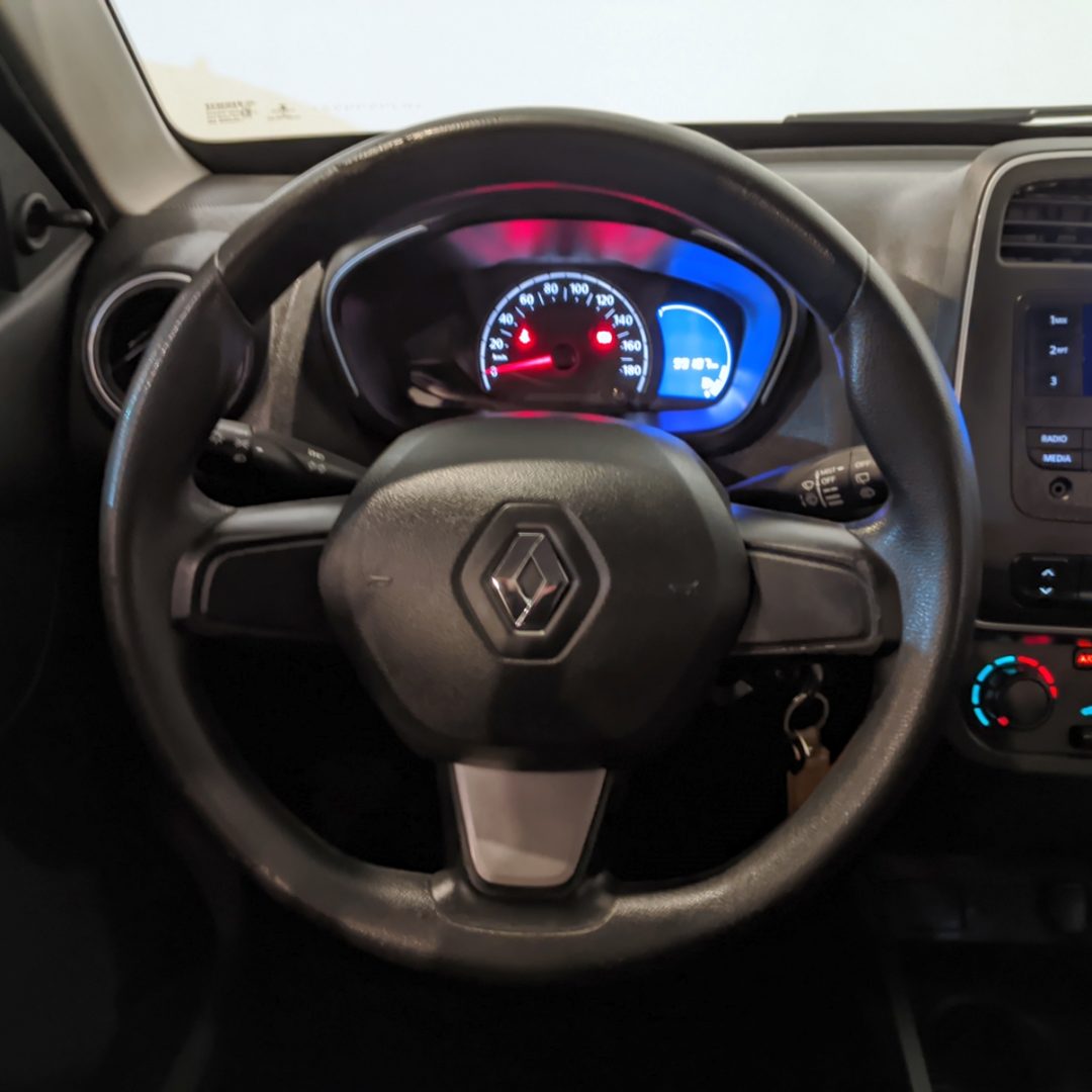 9 Kwid Zen 1.0 12v flex 2021