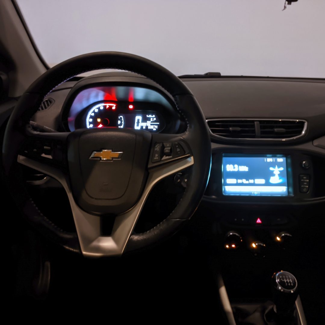 9 Onix Activ 1.4 flex 2019