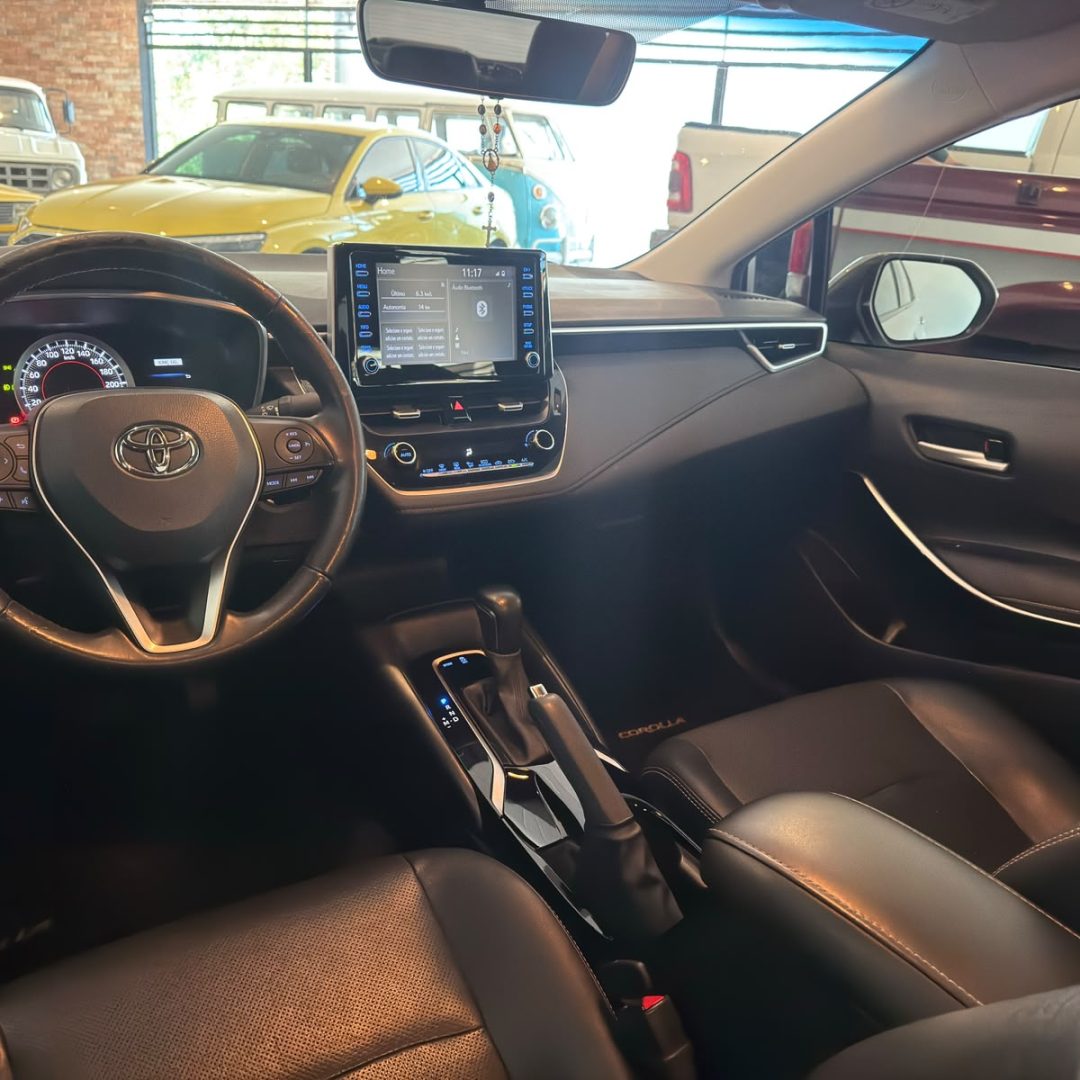 9 TOYOTA COROLLA XEi 2.0 2022